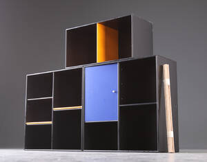 Peter J. Lassen. Montana, tre reolmoduler 3 