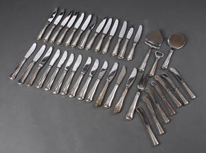 Cohr m.fl. Dobbeltriflet bestikdele, sølv. 37