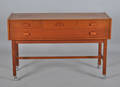 Nils Jonsson, Troeds. Serveringsskänk i teak, 1960-tal