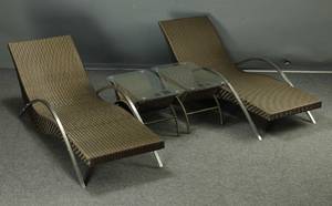 Par liggestole og borde 4