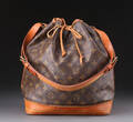 Louis Vuitton. Skuldertaske, model Noe