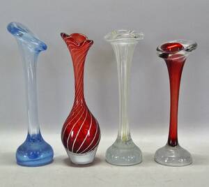 4 st. vaser, glas, H 23-27 cm.