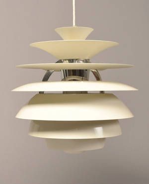 Poul Henningsen 1894-1967. Kuglelamel.