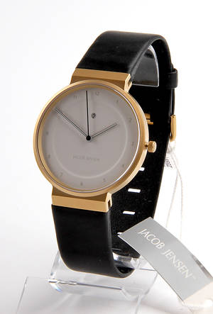 Jacob Jensen. Herrearmbåndsur af forgyldt stål. Model JJ863