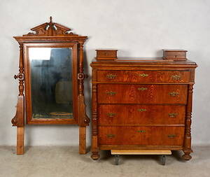 SPEGELBYRÅ, renässansstil, 1900-talets första hälft.