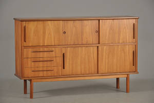 Skænk af teak, 19501960erne