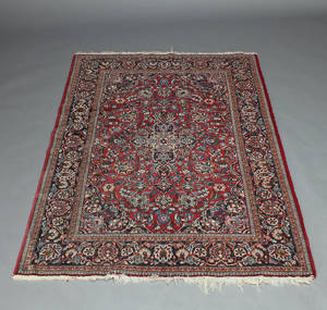 Persisk tæppe. 200 x 135 cm.