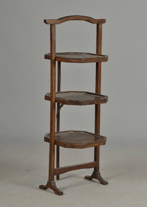 Engelskt Cake stand i ek, 1800-tal