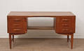 Dansk Møbelproducent Teak skrivebord