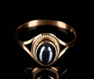 Ring 18K Guld med hematit