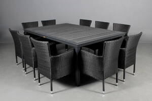 Daneline Havemøbler. Artwoodbord, 10 polyrattan armstole 11