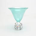 GUNNEL SAHLIN. Vas, glas, Kosta Boda, signerad.