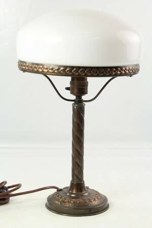 Bordslampa Strindbergsmodell