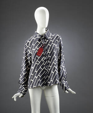 Burberry, silkeskjorte, str. 4042