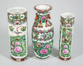 Vaser, 3 st, Kina, 1900-talets andra hälft3