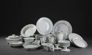 Service, porcelæn. Kgl.P. I sort. 52