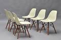 Charles Eames 1907 - 1978. Sæt på seks skalstole, model DSW, creme 6