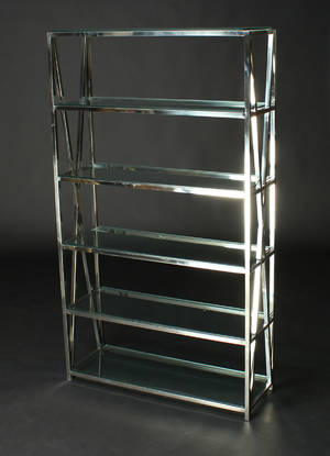 Villa Collection. Penthouse reolbutiksinventar