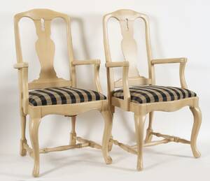 Karmstolar ett par, Rokoko-stil