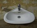 Handfat med kran B131