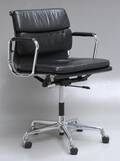 Charles Eames. Soft Pad kontorstol, model EA-217
