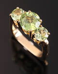 Ring af guld 14 kt med peridot. Denne vare er sat til omsalg under nyt varenummer 4350065