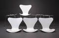 Arne Jacobsen. Fire stole, Syveren, model 3107 4 Denne vare er sat til omsalg under nyt varenummer 4336059