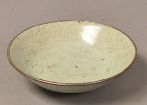 Kinesisk skål af porcelæn med krakeléglasur, 1800-tallet