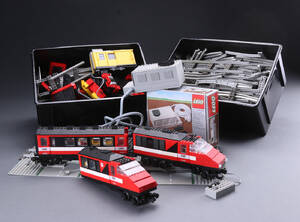 Lego. Elektrisk DSB togsæt model 7746 med div. tilbehør