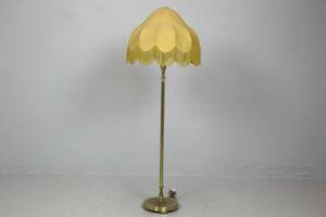 GOLVLAMPA, mässing, MAE, Eskilstuna