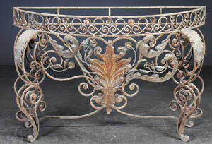 Konsolbord af jern dekoreret med blomster og bladværk, 20årh.