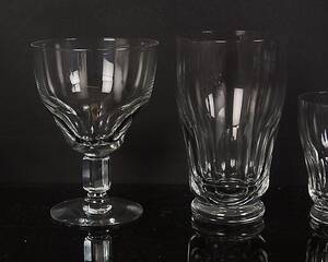 GLASSERVIS, 24 delar, 1900-talets andra hälft.