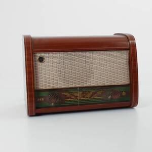 RADIO, Dux, 1900-talets mitt