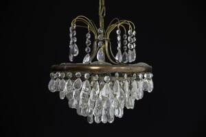 TAKLAMPA, metall, behängd med prismor