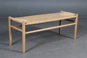 Jørgen Bækmark J83B bænk. Eg