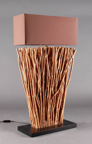 Vivien. Bordlampe med naturlige grene