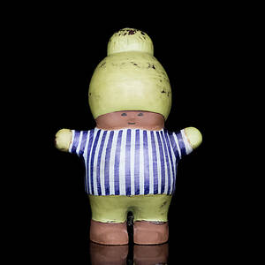 LISA LARSON. Figurin, Kalle, stengods, Gustavsberg.