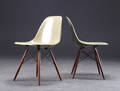 Charles Eames 1907-1978. Par DSW skalstole, olivengrønne 2