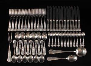 Samling sølvbestik, vægt 1894 gram 51 Denne vare er sat til omsalg under nyt varenummer 4344869