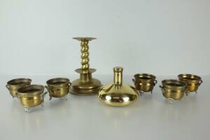 PARTI med mässingsföremål, bl.a kaptenskaraff, Sundwind Products AB