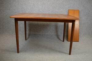 Matbord i teak, Bahus, Norge