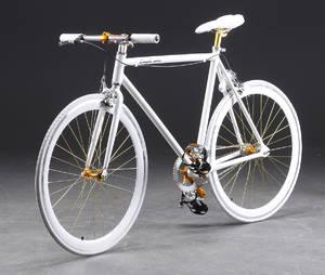 Enghouse gadecykel, White