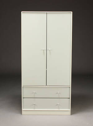 Peter J. Lassen  Montana, klædeskab, hvidlakeret 