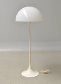 Verner Panton 1926-1998. Panthella standerlampe