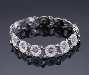 Georg Jensen. Daisy armbånd