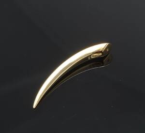 Mads Ziegler, Claw, vedhæng af 8 kt. guld