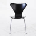 Arne Jacobsen stol Sjuan 