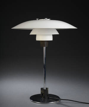 Poul Henningsen. PH 43 bordlampe 