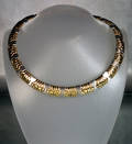 Collier 18kt. guld og hvidguld ca. 151,6 g.