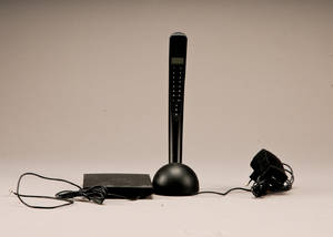 Bang  Olufsen. Beocom 2 trådløs telefon Beoline base2